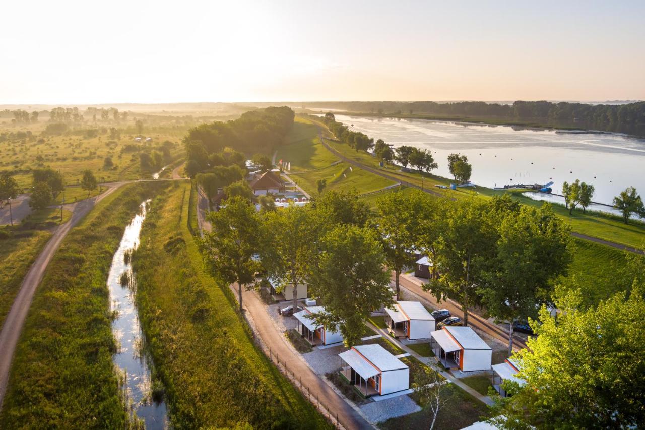 Kisköre Tisza-To Apartmanpark المظهر الخارجي الصورة
