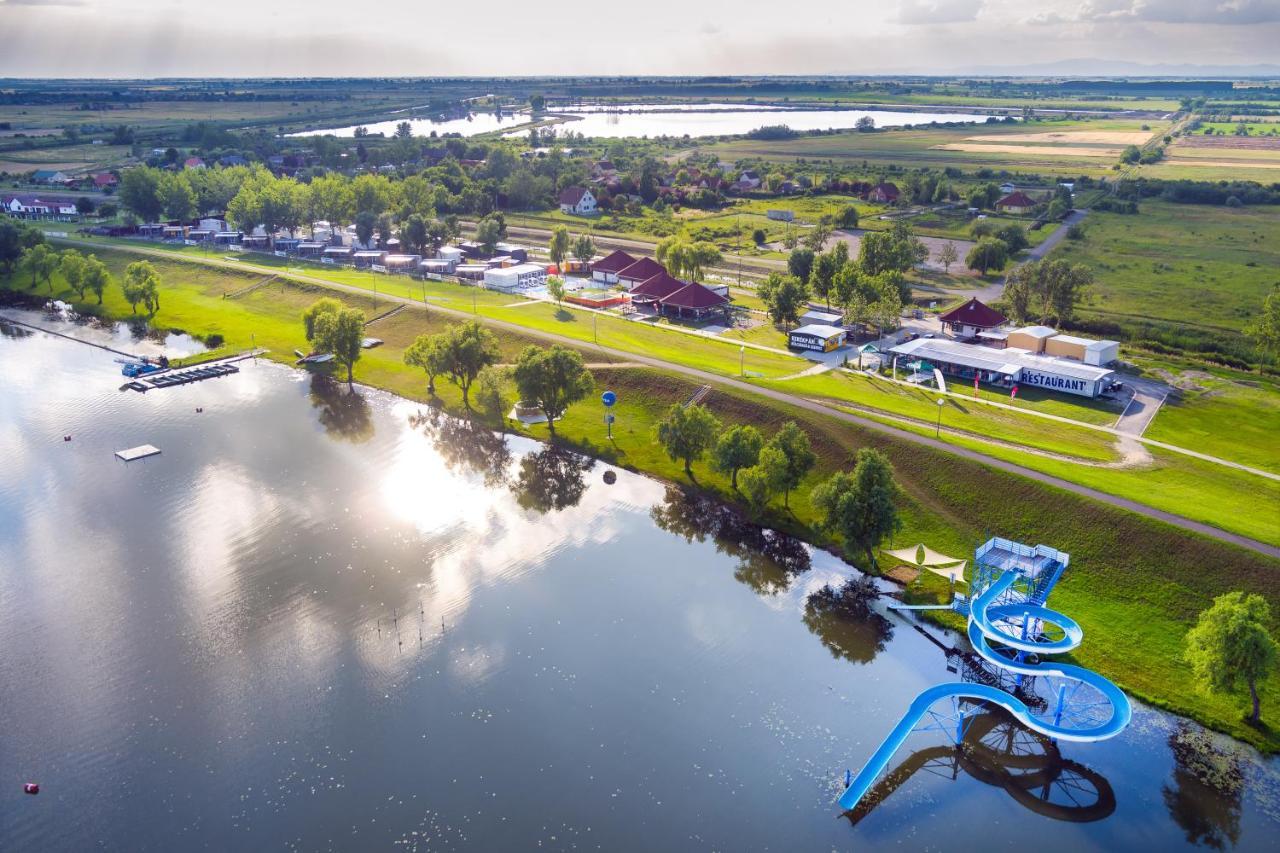 Kisköre Tisza-To Apartmanpark المظهر الخارجي الصورة